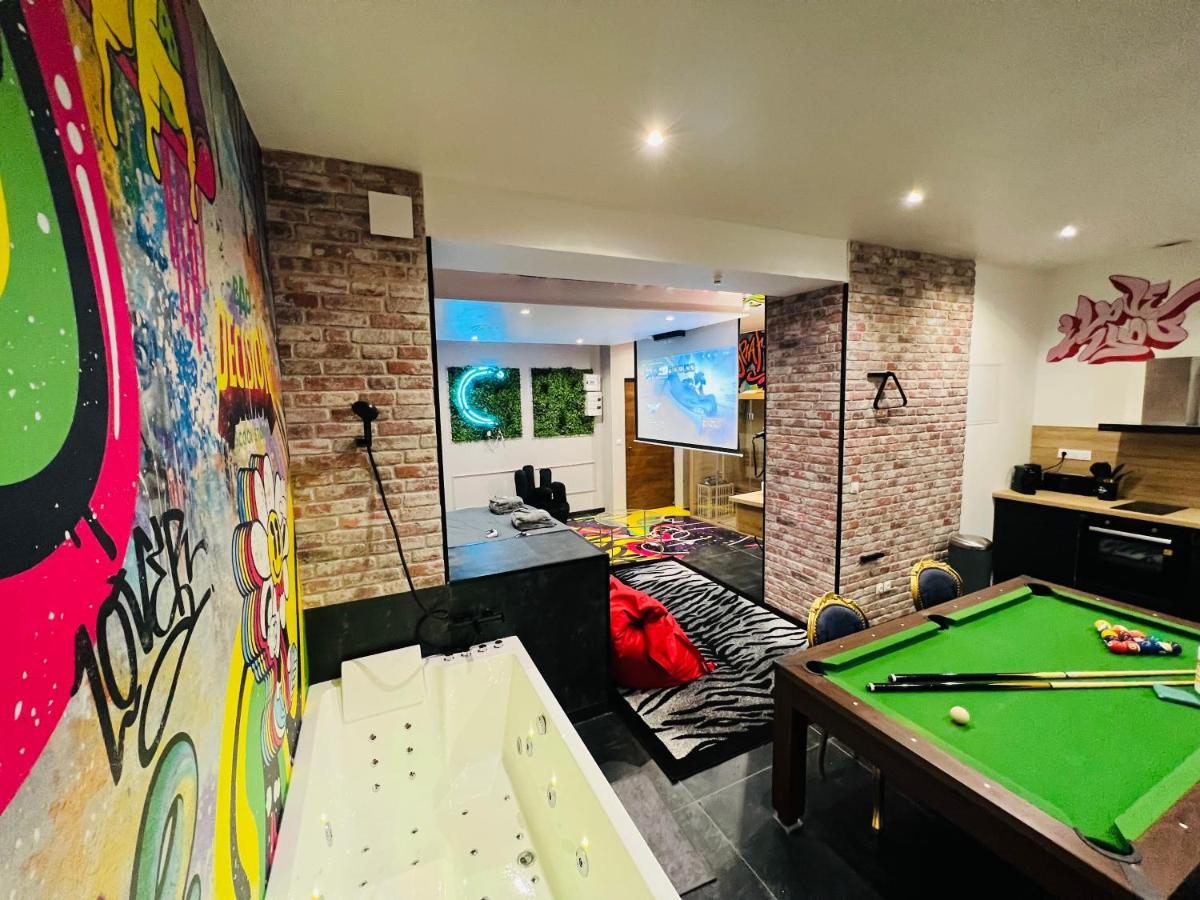 Capsule Street Art - Sauna- Jacuzzi - Playstation 5 - Billard - Netflix - Home Cinema - Terrasse Douai Exteriér fotografie
