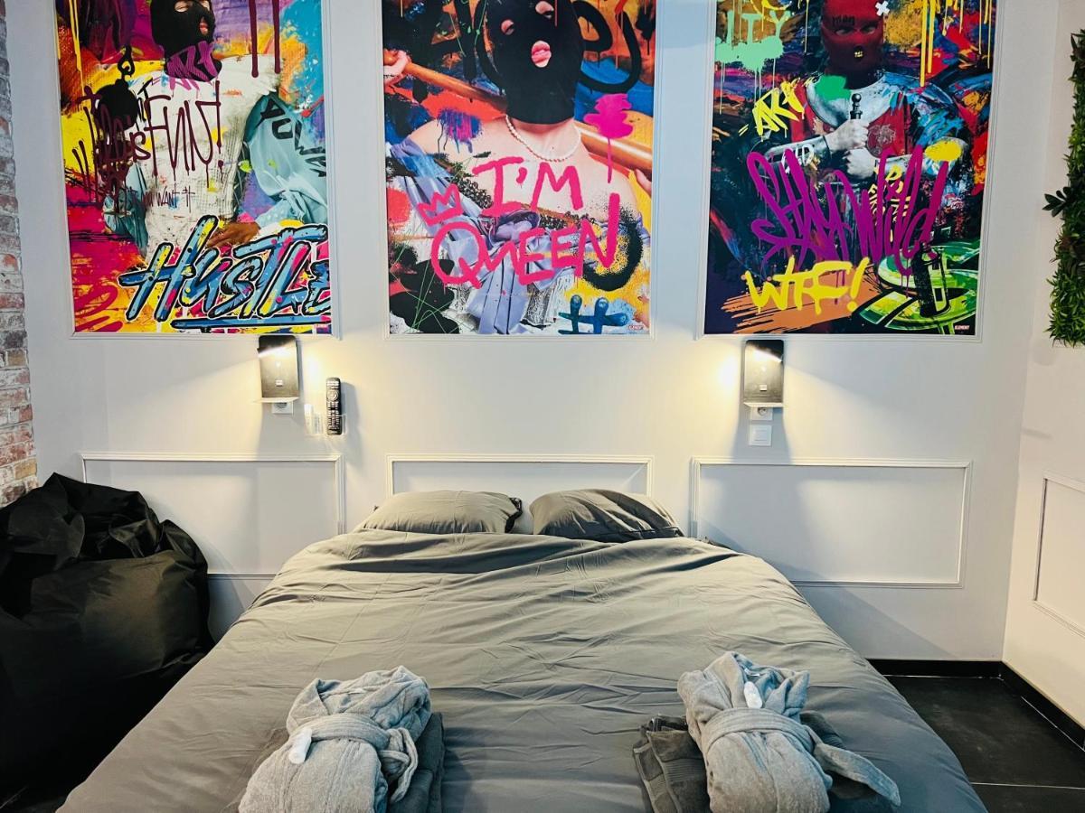 Capsule Street Art - Sauna- Jacuzzi - Playstation 5 - Billard - Netflix - Home Cinema - Terrasse Douai Exteriér fotografie